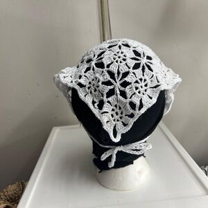 Hand made crochet triangle cotton bandana head scarf white w/silver tiny sequins